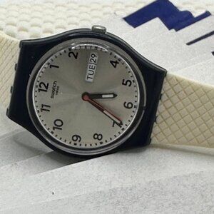 Swatch Watch White Delight GN720 Classic 2014